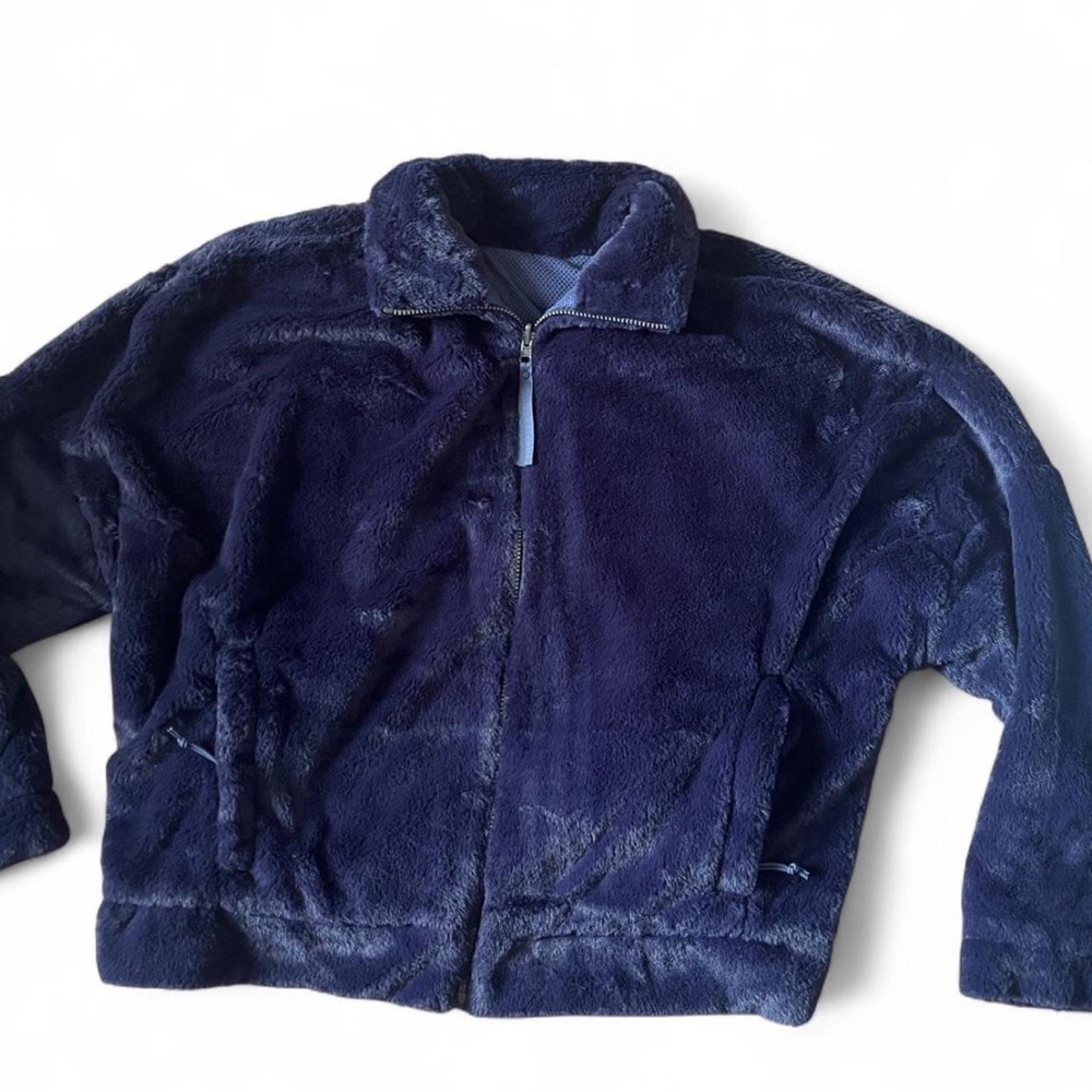 Columbia Women’s Bundle Up Reversible faux fur/ netting Coat, Full zip, Navy 2XL